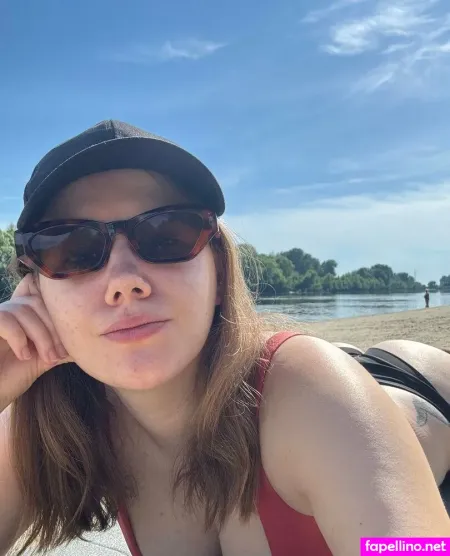 Mrs N OnlyFans Thumbnail #pkrFFnbpCz