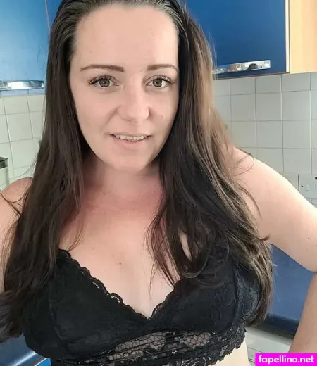 Mrs Nicole 1 OnlyFans Thumbnail #OnsgzOkY0q