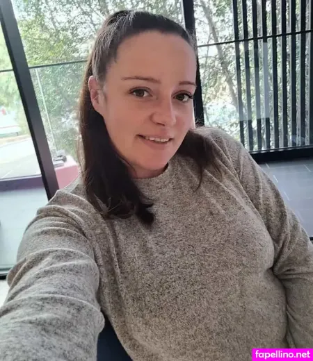 Mrs Nicole 1 OnlyFans Thumbnail #POM6ZIfX4R