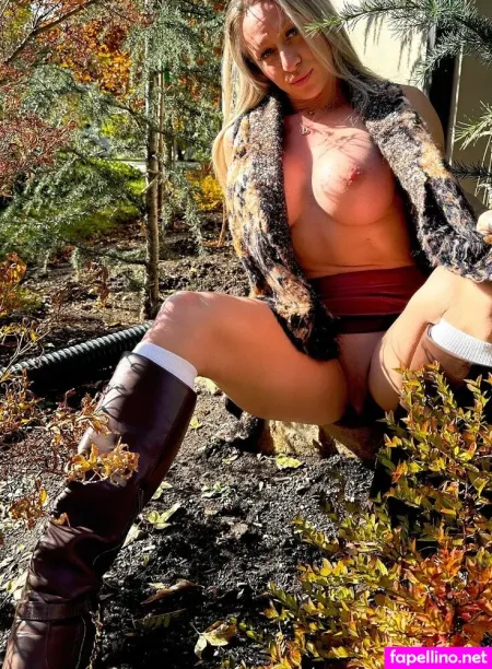 Mrs Primnproper OnlyFans Thumbnail #p9OcPvYxgr