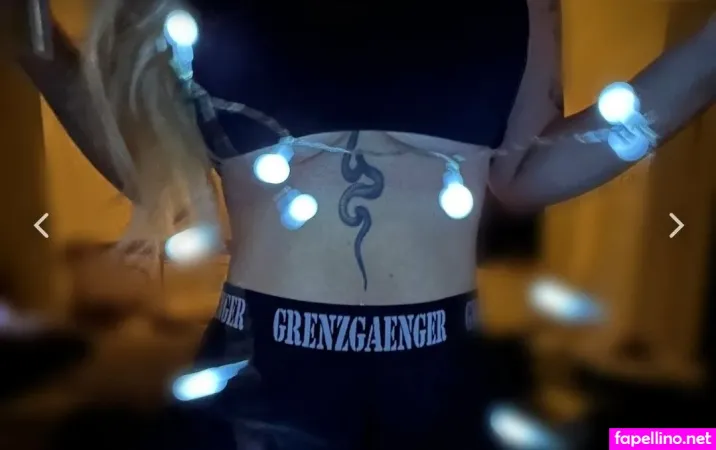 Mrs Querly OnlyFans Thumbnail #gWmogLSW1u