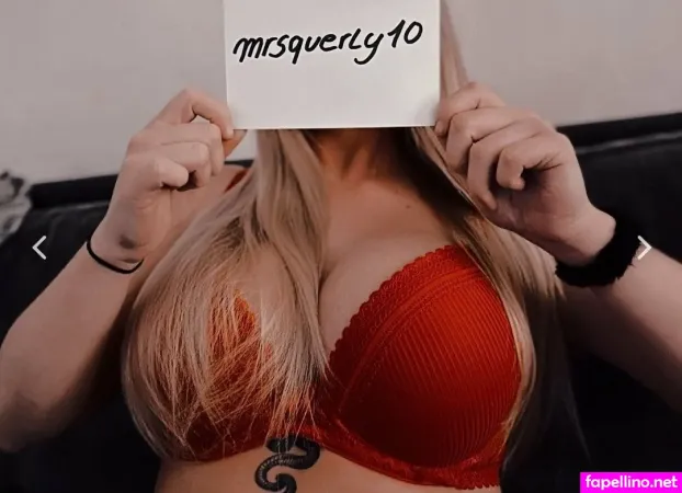 Mrs Querly OnlyFans Thumbnail #maSIVEAkNi