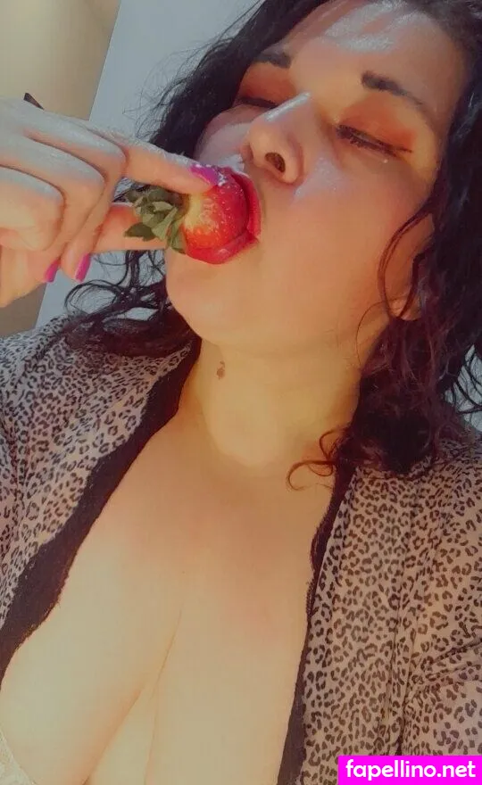 mrs_robinson01, mrsrobinson01 Nude Leaked OnlyFans Photo #2CUWaYnPRy