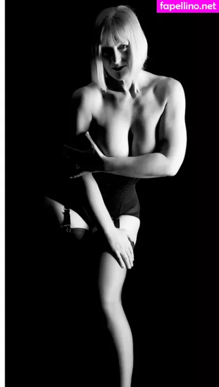 Mrs S Stockings OnlyFans Thumbnail #vNaykSJ1NY