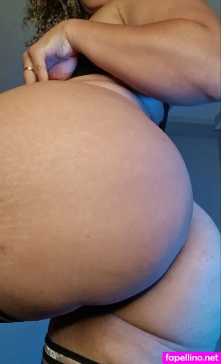 Mrs Sophie667 1 OnlyFans Thumbnail #oDSfPdQ1mg