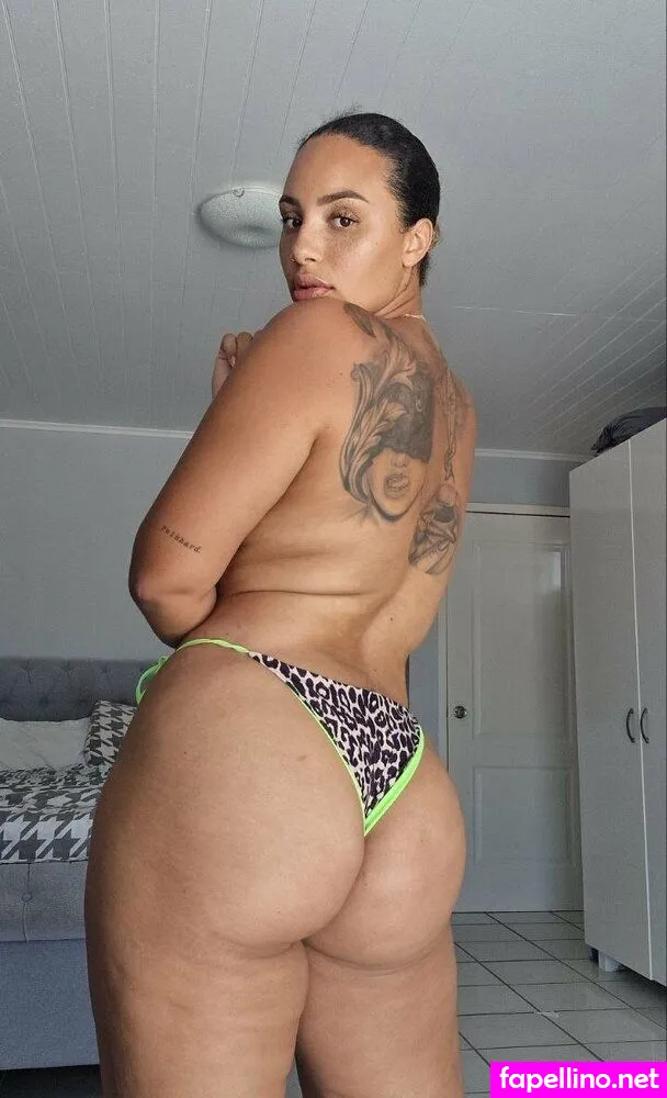 mrs_sophie667, mrs_sophieofficial Nude Leaked OnlyFans Photo #rPdnRe0MPV