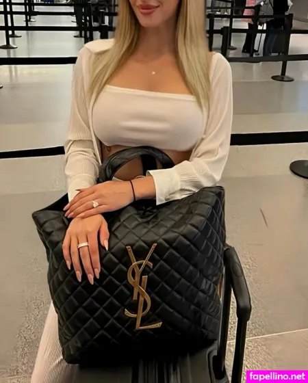 Mrs Victoria Blanc OnlyFans Thumbnail #nJ1pcJyDfz