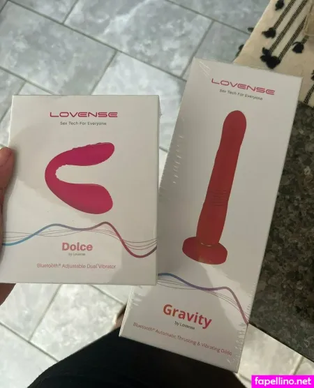 Mrsandmrpeaches OnlyFans Thumbnail #5fzAsMSViR