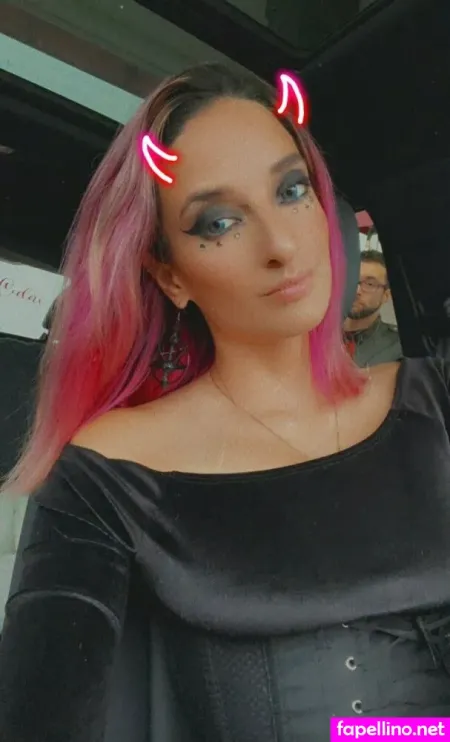 Mrsandmrpeaches OnlyFans Thumbnail #uSAn4C5DjI