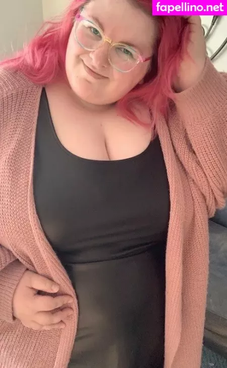 Mrsapple OnlyFans Thumbnail #Q6HzarwT0o