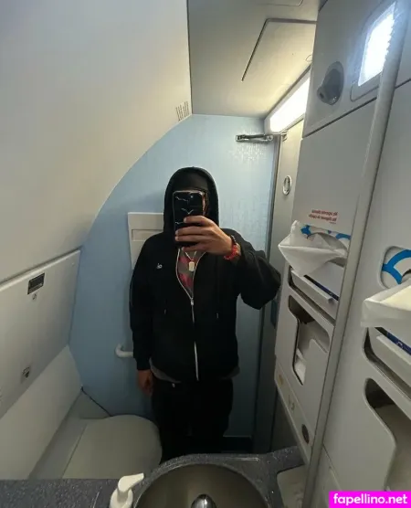 Mrsavage700 OnlyFans Thumbnail #M8No9VM2BE