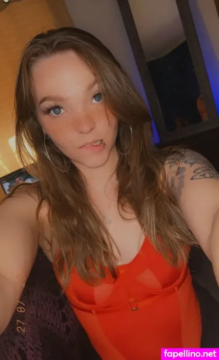 Mrscloverxxx OnlyFans Thumbnail #FREhDdwxAl