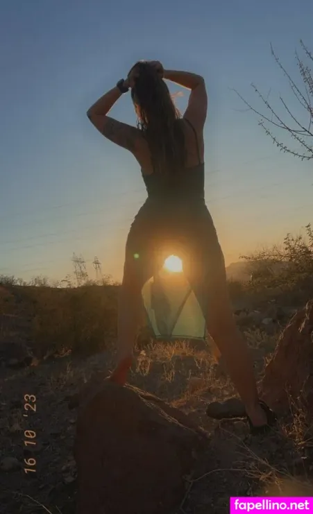 Mrscloverxxx OnlyFans Thumbnail #tYOlcxoIBI
