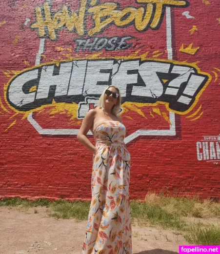 Mrsenglewood OnlyFans Thumbnail #FrnIF8tzyo