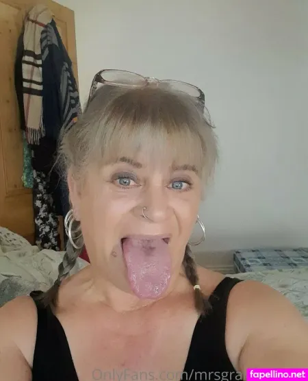 Mrsgrannypants OnlyFans Thumbnail #kwHWFTeMfP