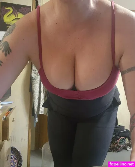 Mrsmeatie33 OnlyFans Thumbnail #43n84asZIO