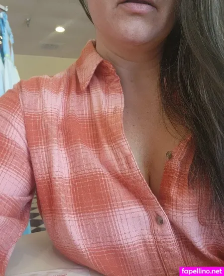 Mrsmeatie33 OnlyFans Thumbnail #Y0nlfsg0E4