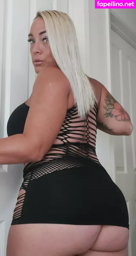 Mrspineapplegoddess 1 OnlyFans Thumbnail #mSeKZ56aJC