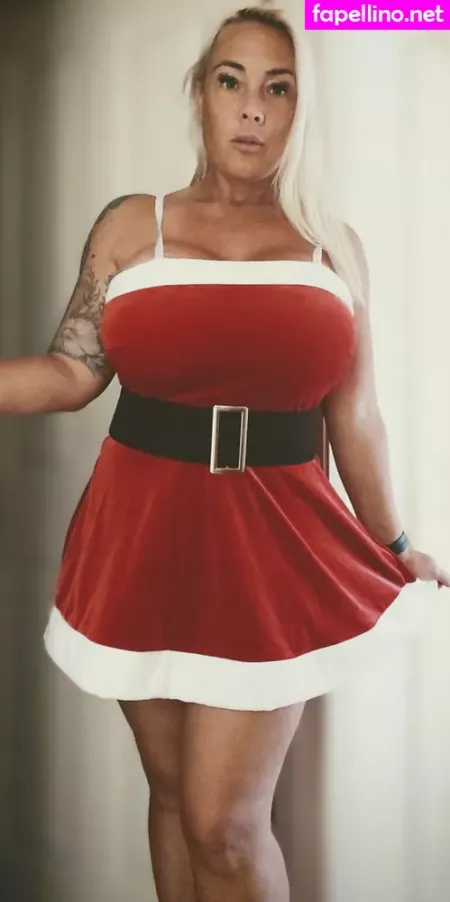 Mrspineapplegoddess 1 OnlyFans Thumbnail #tmfu4KGsrS
