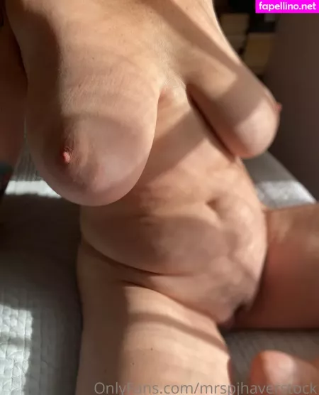 Mrspjhaverstock 10 OnlyFans Thumbnail #UduwVLmRJF