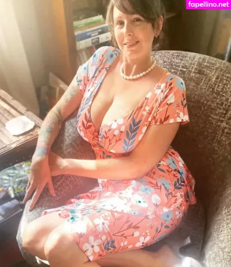 Mrspjhaverstock 10 OnlyFans Thumbnail #ai5Dxve4Cx