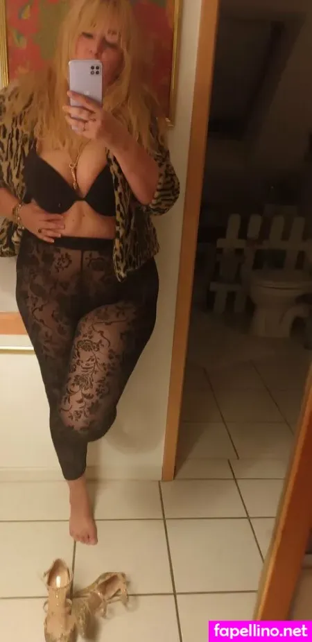 Mrssunshinenow1 OnlyFans Thumbnail #hFFDv59Mw5