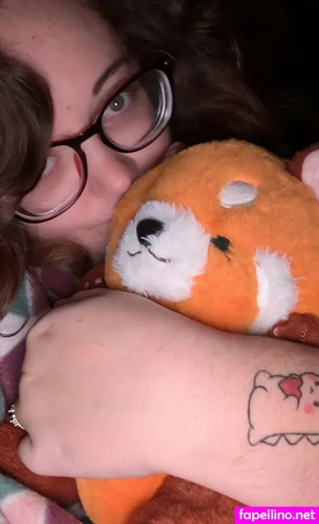 Mrstinkerbell33 OnlyFans Thumbnail #RV3EwK7M0x