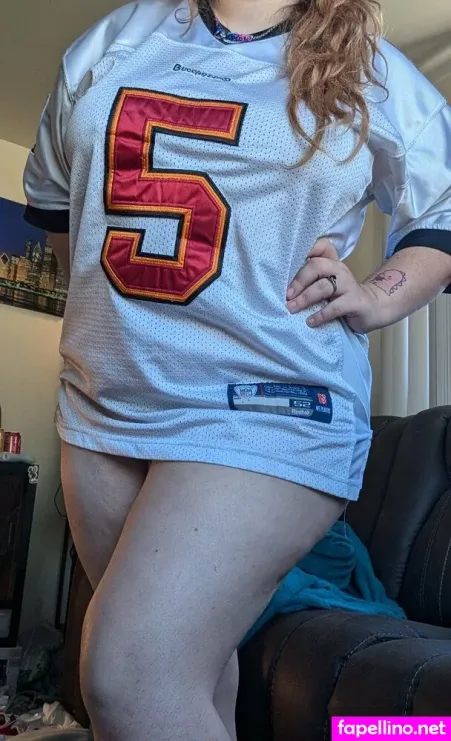 Mrstinkerbell33 OnlyFans Thumbnail #lFcmLLX32b