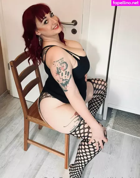 Mrstittykatty OnlyFans Thumbnail #Zmy6Tu9sL0