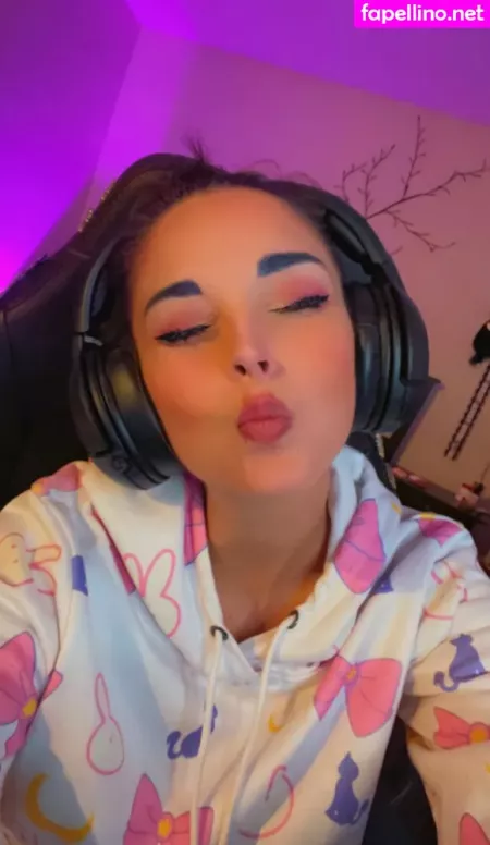 Mrsviolence OnlyFans Thumbnail #Kxy14NWyx3