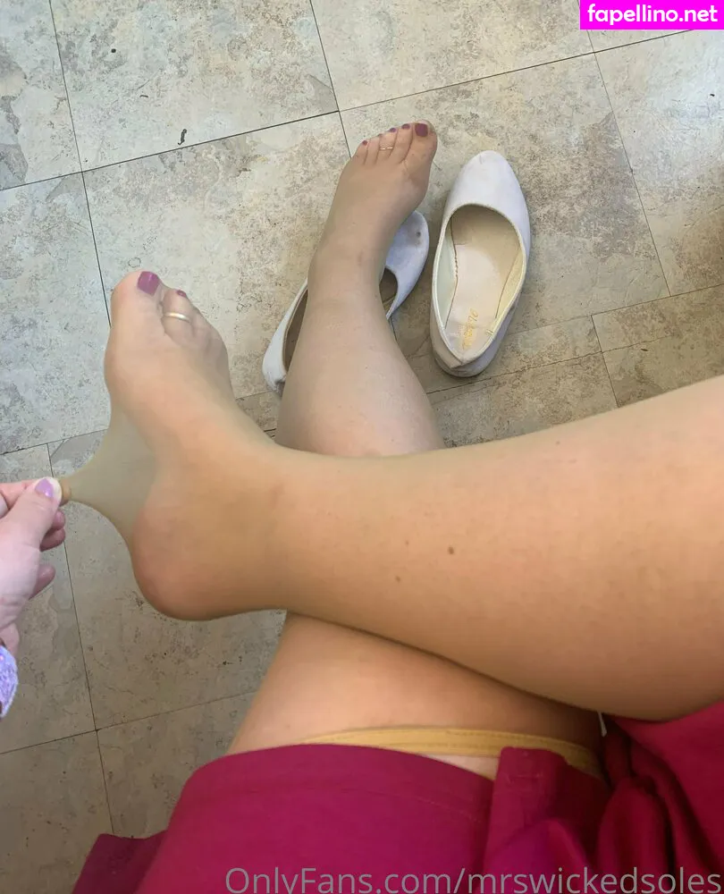 mrswickedsoles, wicked_littlesoles Nude Leaked OnlyFans Photo #REw4aK1lGn