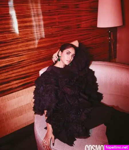 Mrunal Thakur OnlyFans Thumbnail #sNP7iEwWgX