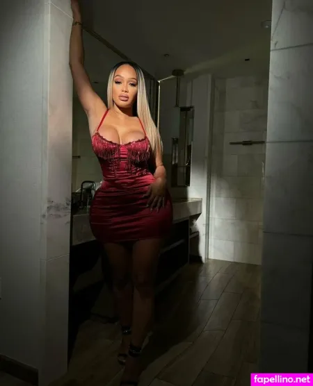 Ms Fernandes25 6 OnlyFans Thumbnail #9YGkBNea3u