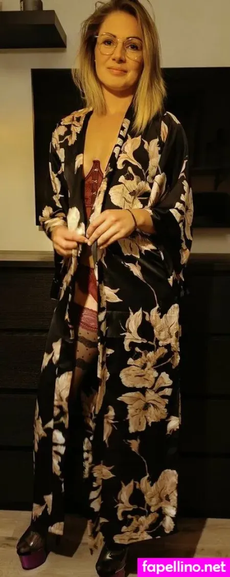 Ms Isabella OnlyFans Thumbnail #xpVbcGhiTS