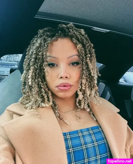 Ms Jade27 OnlyFans Thumbnail #5E99yHB0qY