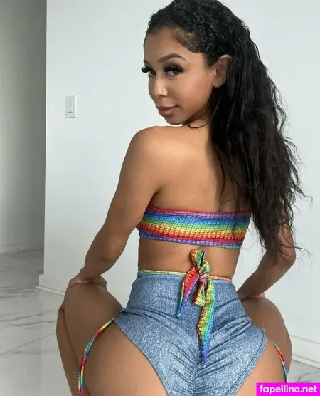 Ms Latina Valentina OnlyFans Thumbnail #BQxcthw3S3