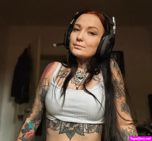 Ms Lxura OnlyFans Thumbnail #Lx4k9OP4DY