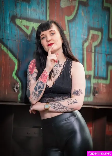 Ms Lxura OnlyFans Thumbnail #iUFYFv2prp