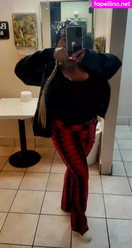 Ms Molly Small OnlyFans Thumbnail #FoRbdR3fJn