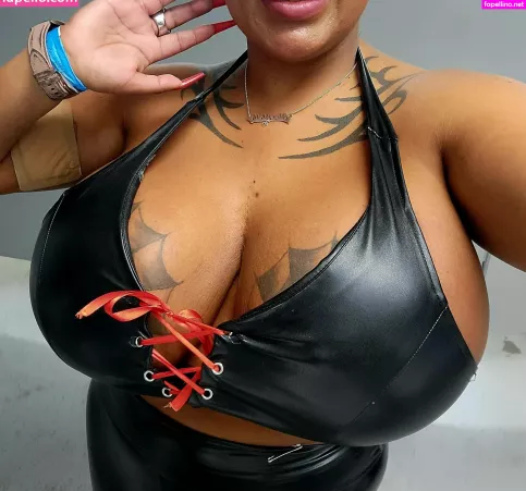 Ms Molly Small OnlyFans Thumbnail #pqw4qMGwOC