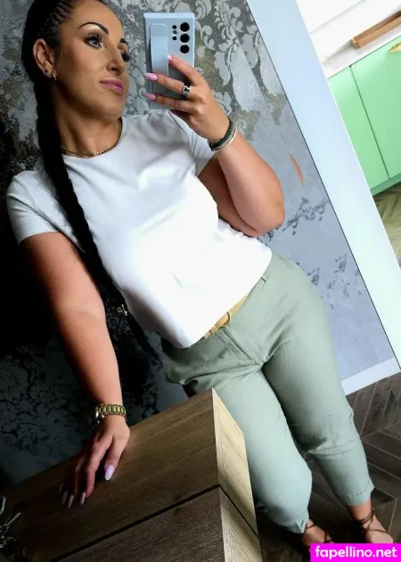 Ms Natural Beauty OnlyFans Thumbnail #Owi6H0gWMV