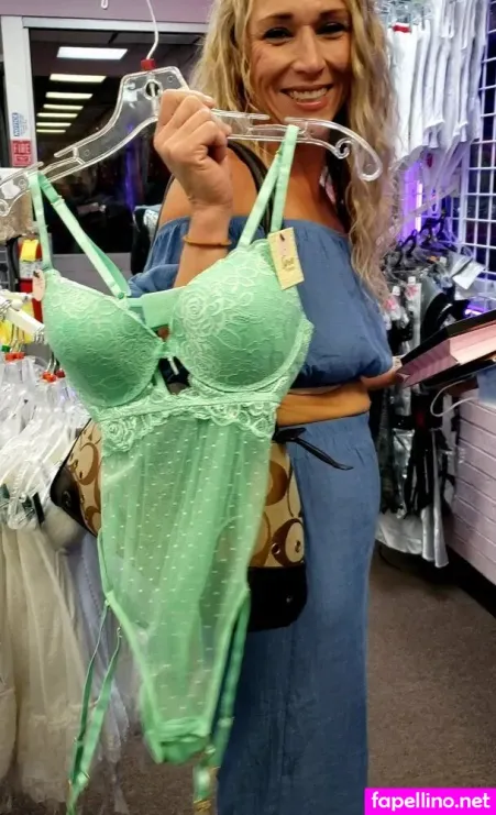 Ms Nylonmilf OnlyFans Thumbnail #lIKqxvEDXm