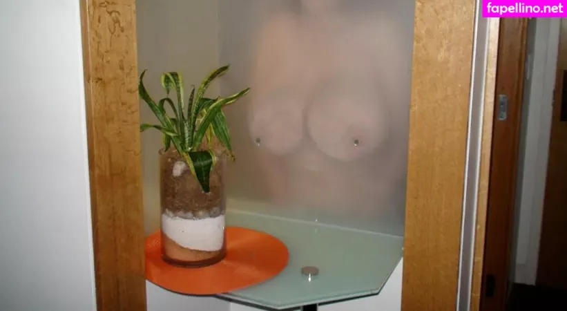 Ms Parislogan5 OnlyFans Thumbnail #jyUmI3D0xQ