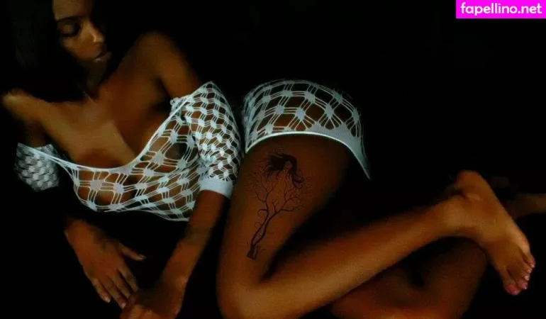 Ms Red77 OnlyFans Thumbnail #EfDRHOcKmA