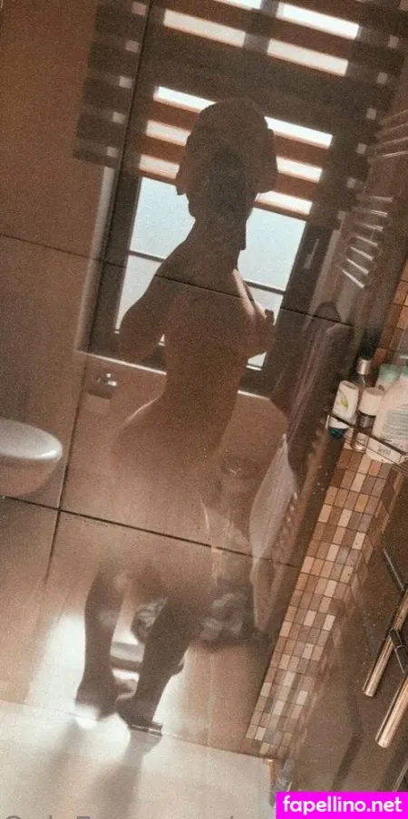 Ms Redhead OnlyFans Thumbnail #WM9B5EQop1