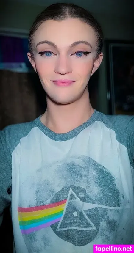 Ms Reefer OnlyFans Thumbnail #bojbpmdUc6