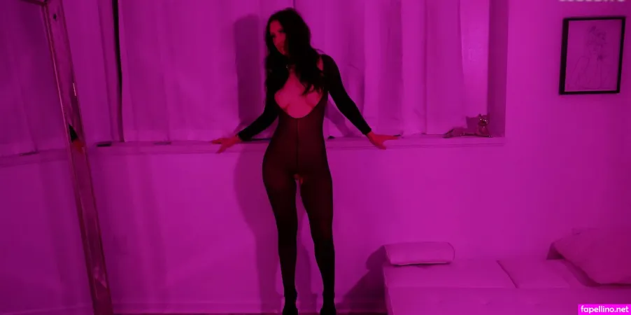 Ms Sloan OnlyFans Thumbnail #TodpekRBLR