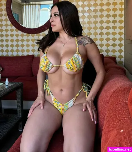 Ms Steph702 OnlyFans Thumbnail #MKDdiBfOgz