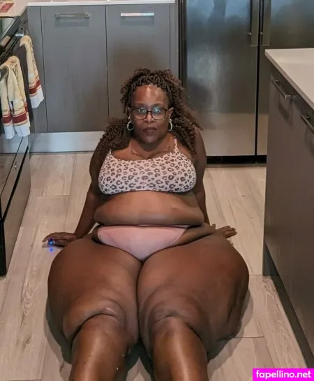 Ms Thickerthan OnlyFans Thumbnail #HTgAKzuvWl