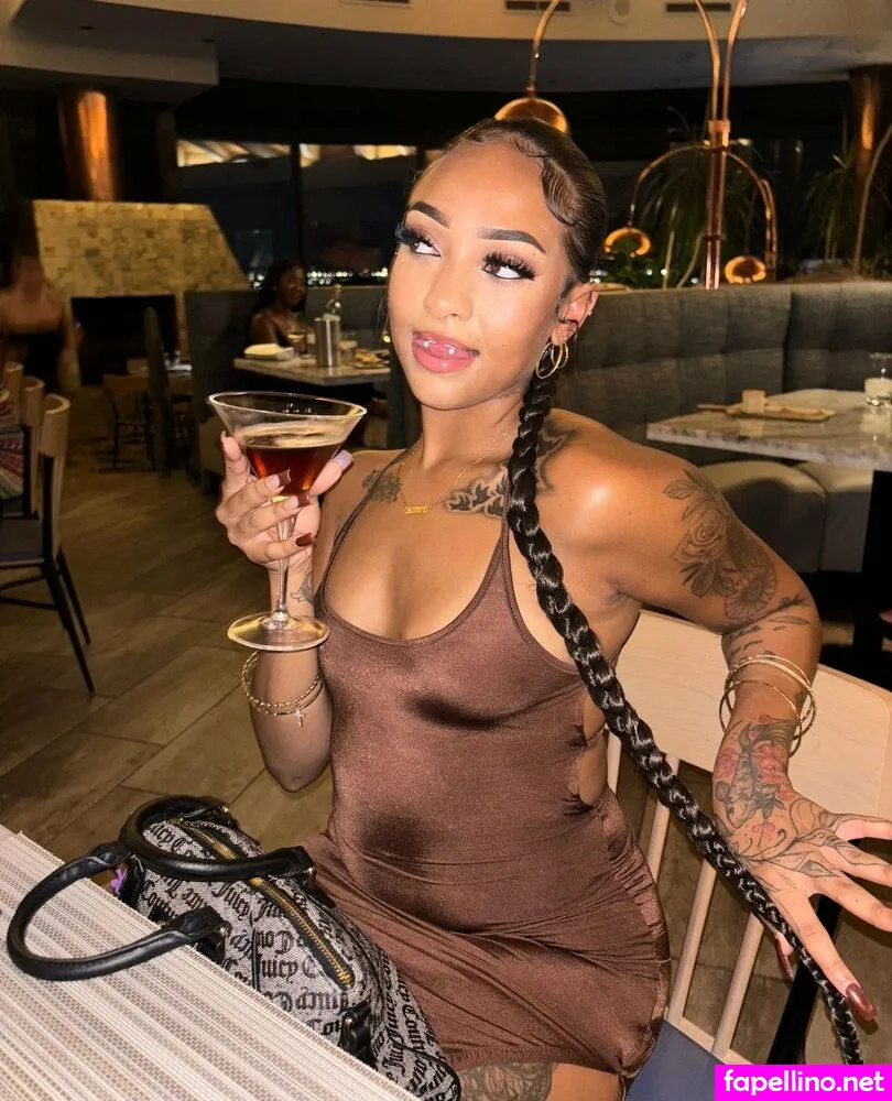 ms.trixxiee, mstrixie.2twoz Nude Leaked OnlyFans Photo #6bfDd7Le79